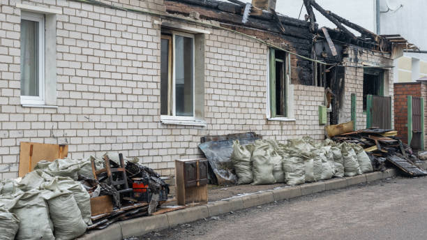 24/7 Emergency Fire Damage Removal experts in Yosemite Lakes, CA